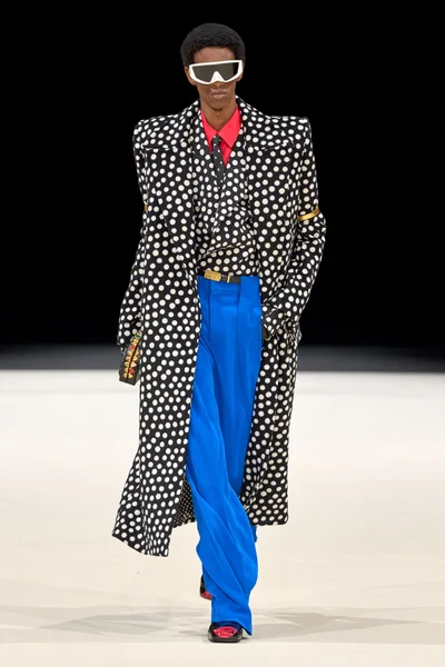 Look 20